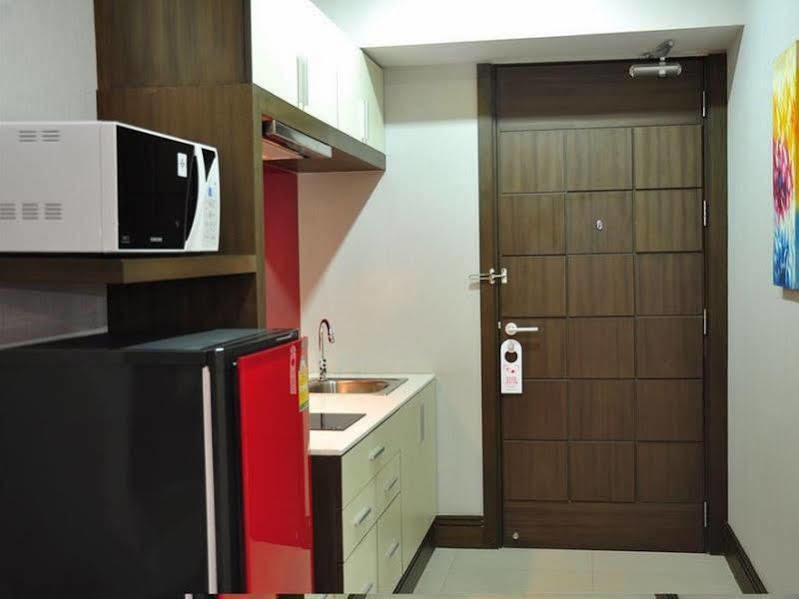 Palms @ Sukhumvit Executive Suite Bangkok Exterior foto