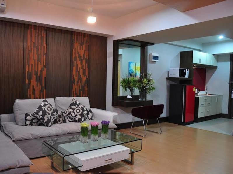 Palms @ Sukhumvit Executive Suite Bangkok Exterior foto